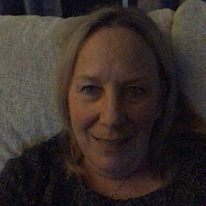 Meet your Posher, Kim e